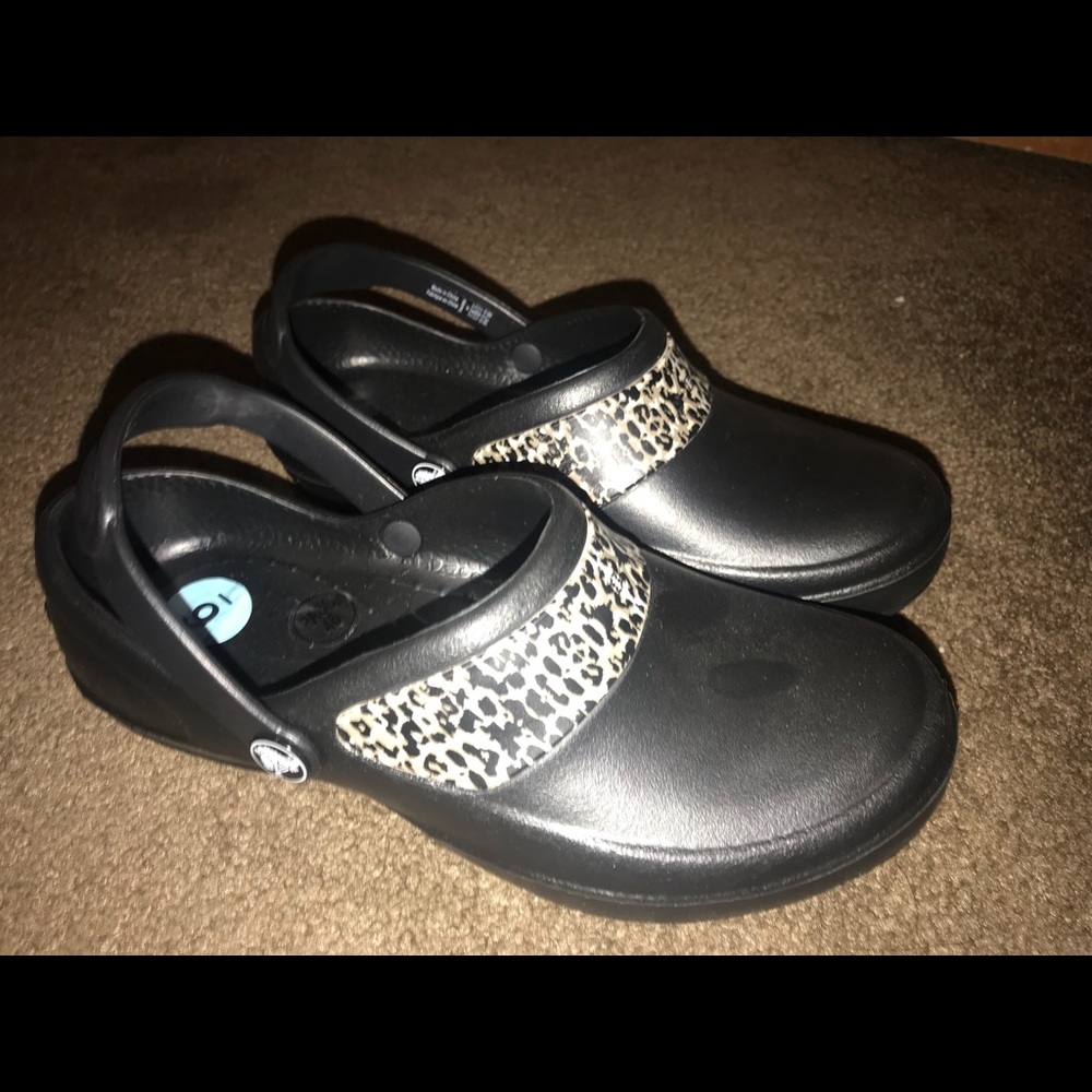 crocs - Picture 2 of 2